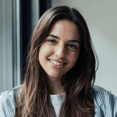 files/head-shot-portrait-confident-positive-600nw-2473271387.webp